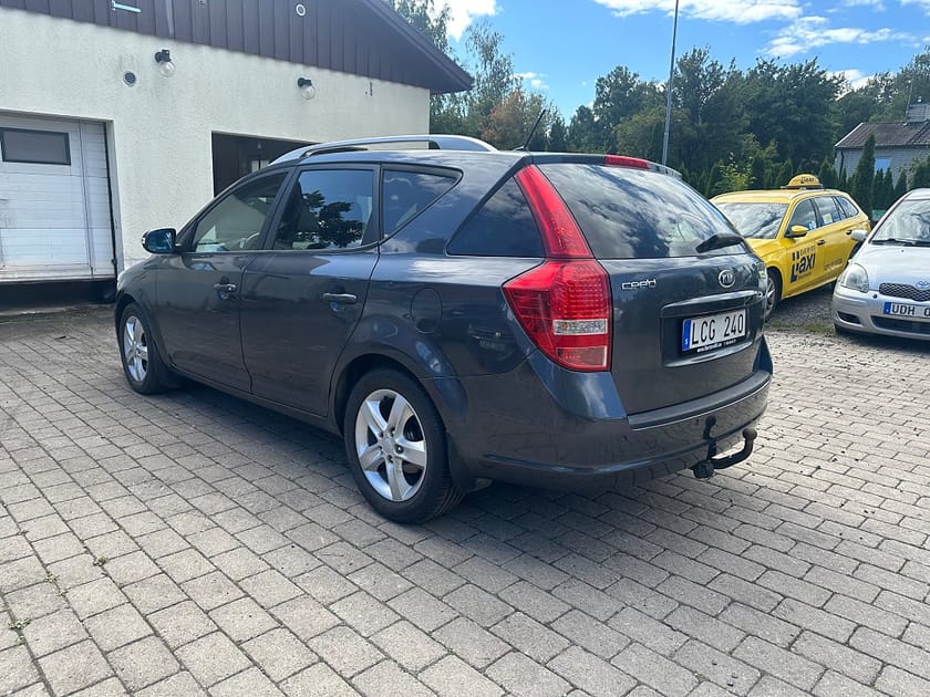 Bild 4 av Kia cee'd_sw 1.6 CRDi ECO Euro 5