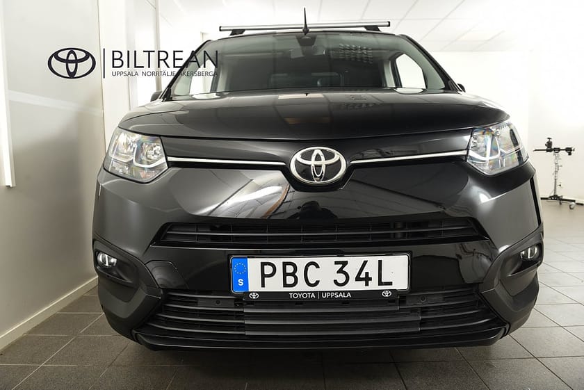 Bild 4 av Toyota ProAce City Long 1.5D Auto Comfort Drag D-värmare Vinterhjul