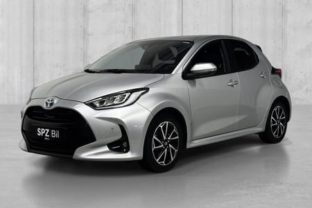 Toyota Yaris Hybrid Active Tech+ | Norsk | Keyless | Komplett hefte