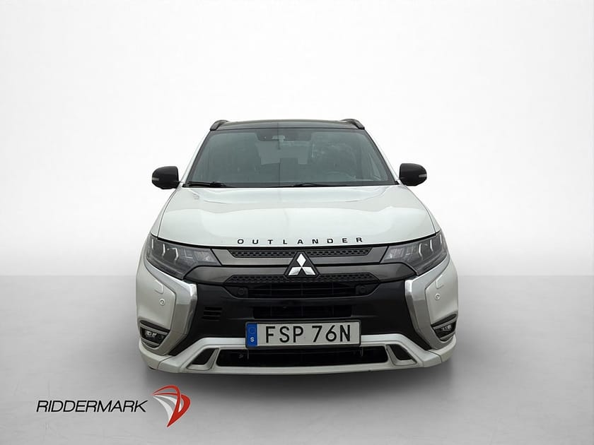 Bild 2 av Mitsubishi Outlander PHEV AWD S-Edition Taklucka Skinn Drag