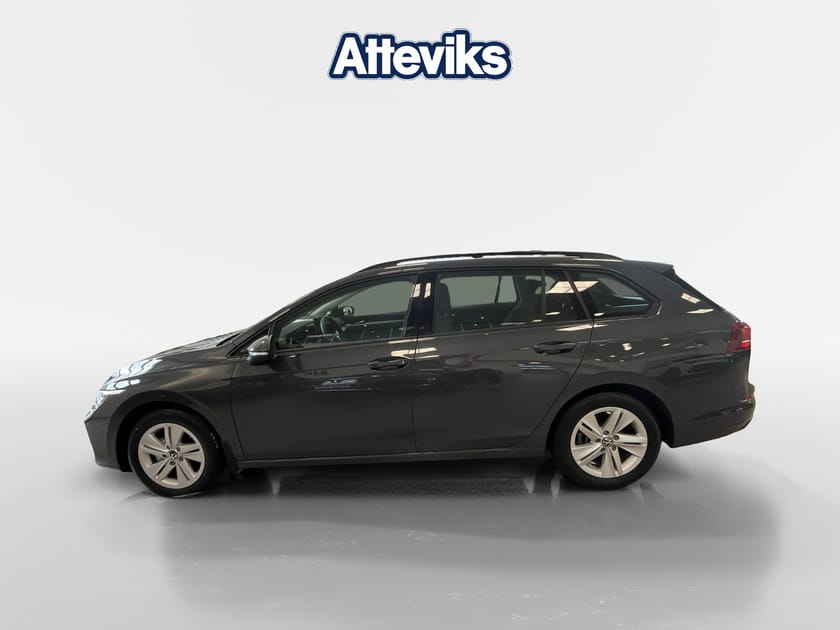 Bild 5 av Volkswagen Golf Sportscombi LIFE 1.5 eTSI 150hk *Dragkrok/P.värmare*