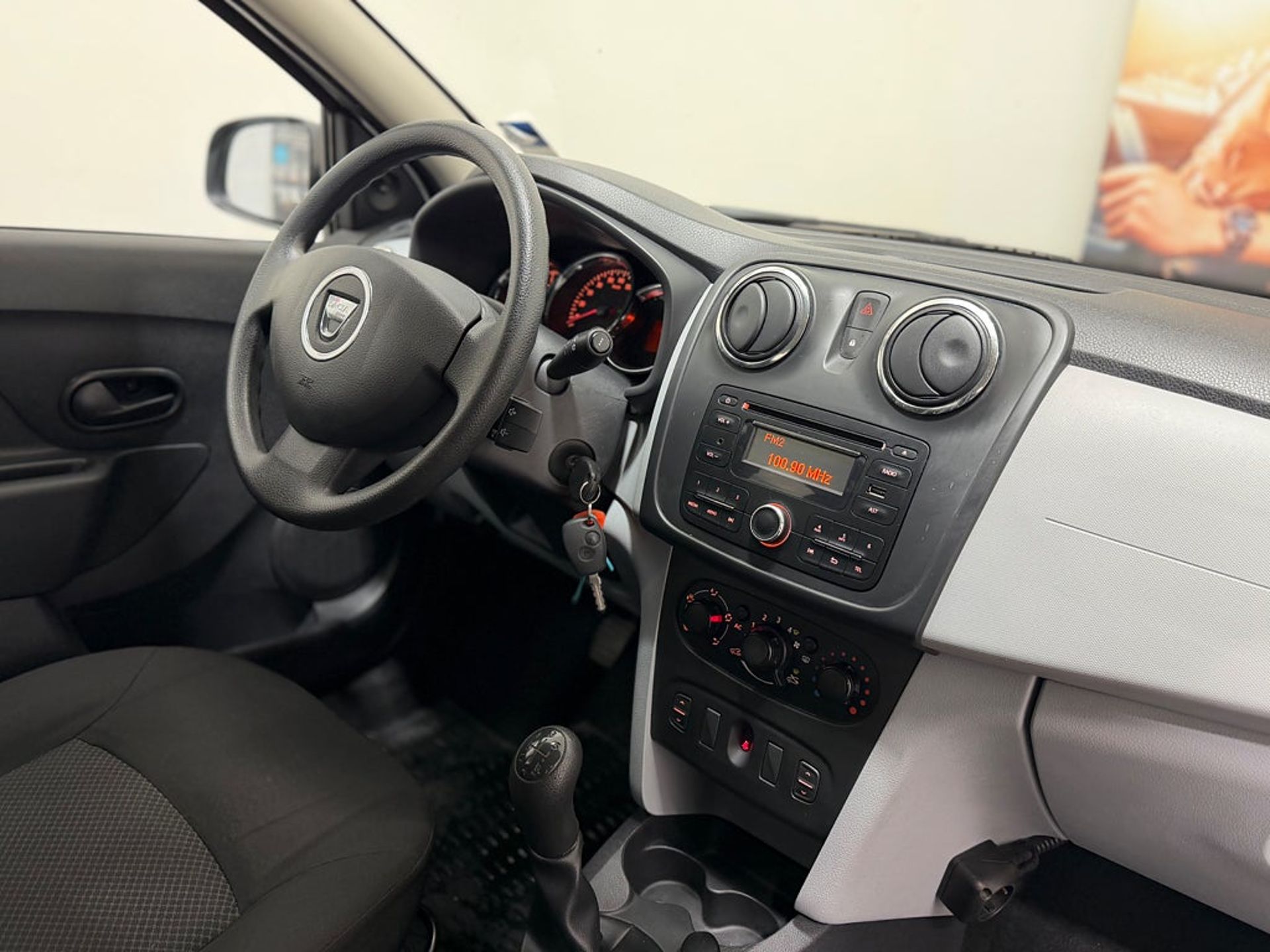 Dacia Sandero 0.9 TCe Euro 5 2014, kuva 2/10