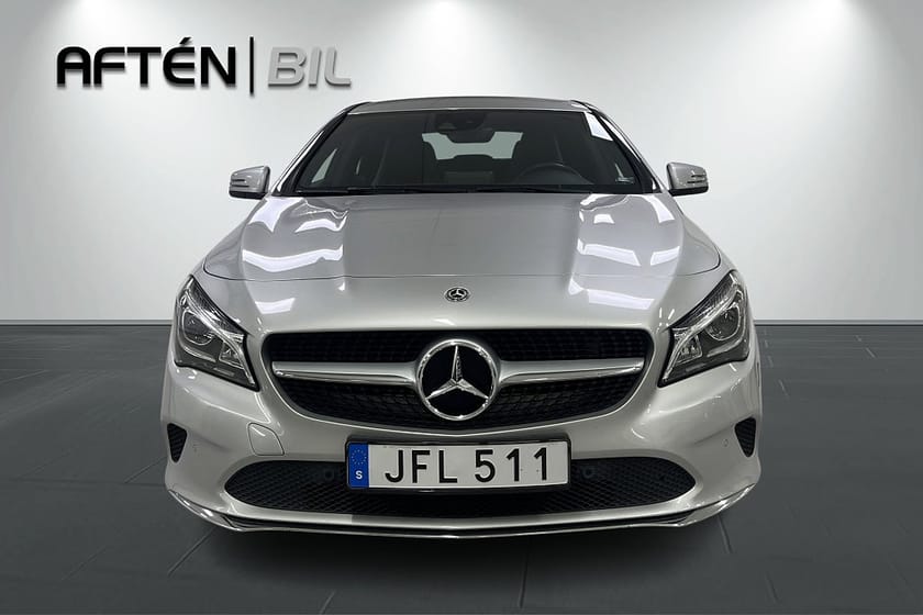 Bild 3 av Mercedes-Benz CLA 180 7G-DCT Urban Line Backkamera, Keyless Start