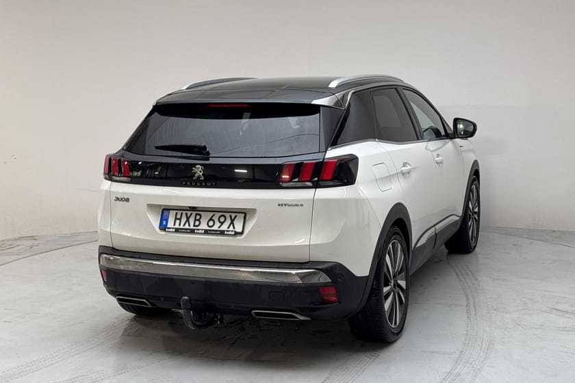 Bild 3 av Peugeot 3008 GT HYBRID4 1.6 Plug-in Hybrid 4 (300hk)