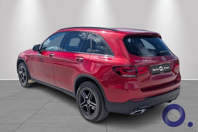Bilde 3 av Mercedes-Benz GLC 300 e 4MATIC 4MATIC/ AMG/ Burmester/ Panorama/ 360 kamera