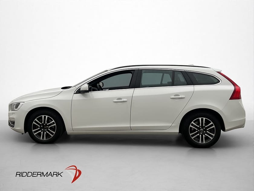 Bild 4 av Volvo V60 D4 190hk AWD Classic Momentum Värmare Drag Navi