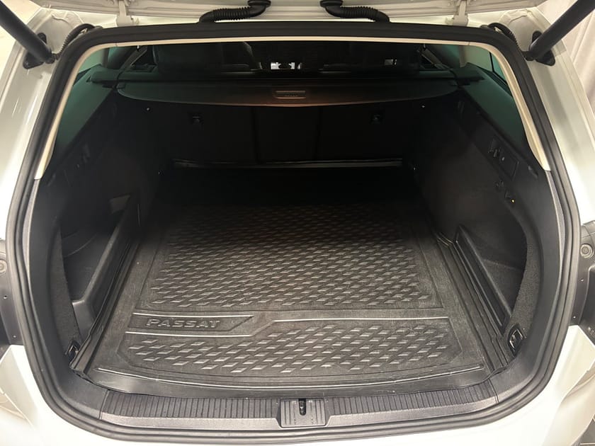 Bild 5 av Volkswagen Passat Alltrack DSG190 Cockpit värmare drag