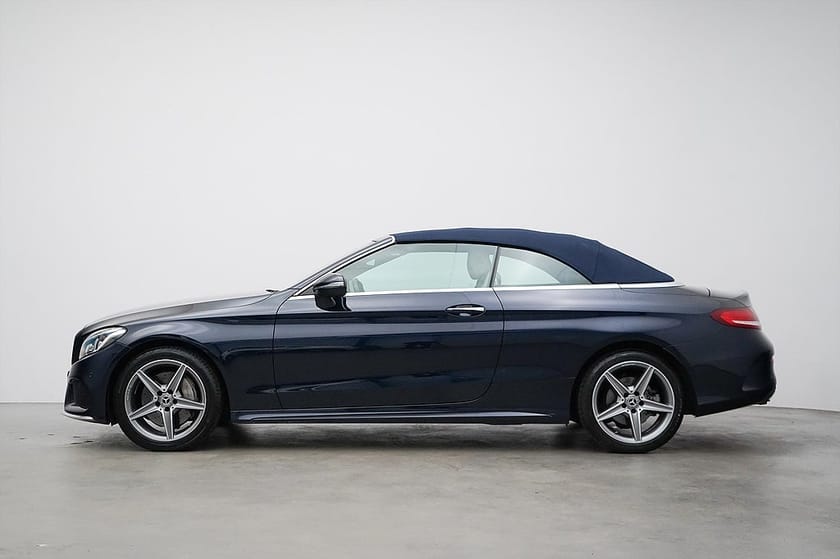 Bild 4 av Mercedes-Benz C 400 4MATIC Cabriolet / 333hk / AMG / Se Utr.