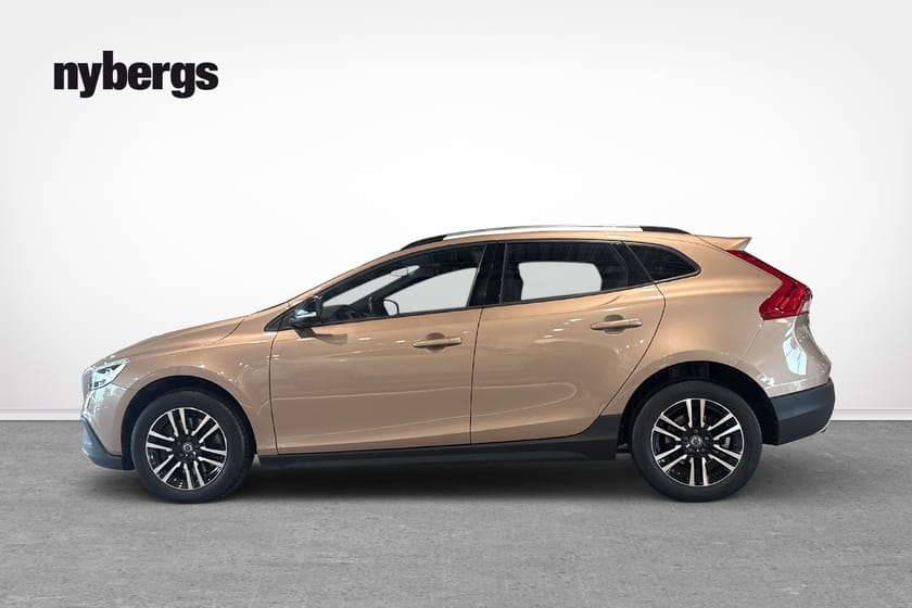 Bild 2 av Volvo V40 Cross Country T4 AWDBusinessAdvanced med dragkrok och p-värmare