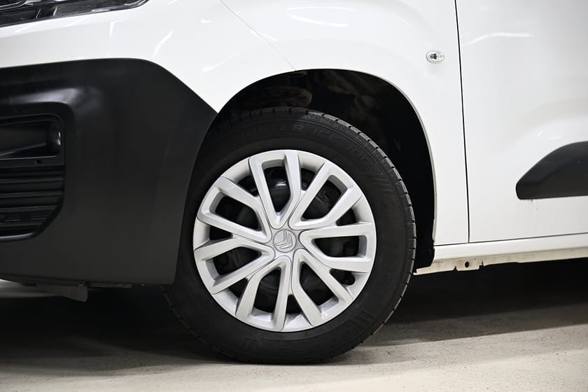 Bild 3 av Citroën Berlingo Van 1.5 BlueHDi 131HK Automat|3-Sits|EnÄgare|Leasebar