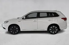 Thumnail bilde 2 av Mitsubishi Outlander PHEV