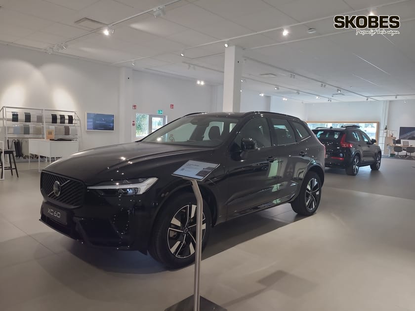 Bild 3 av Volvo XC60 T6 Plus Dark Nordic Edition