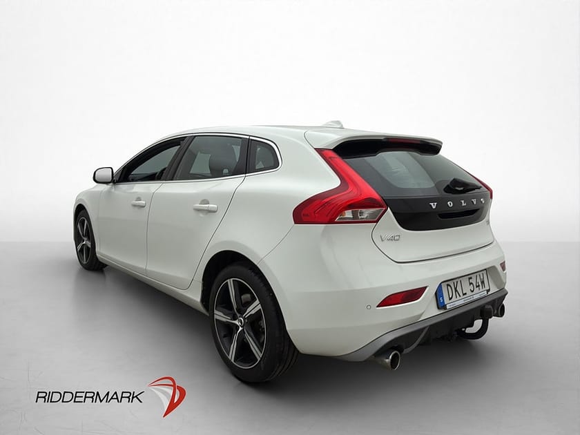 Bild 5 av Volvo V40 T3 152hk R-Design Värmare Drag Skinn/Alcantara