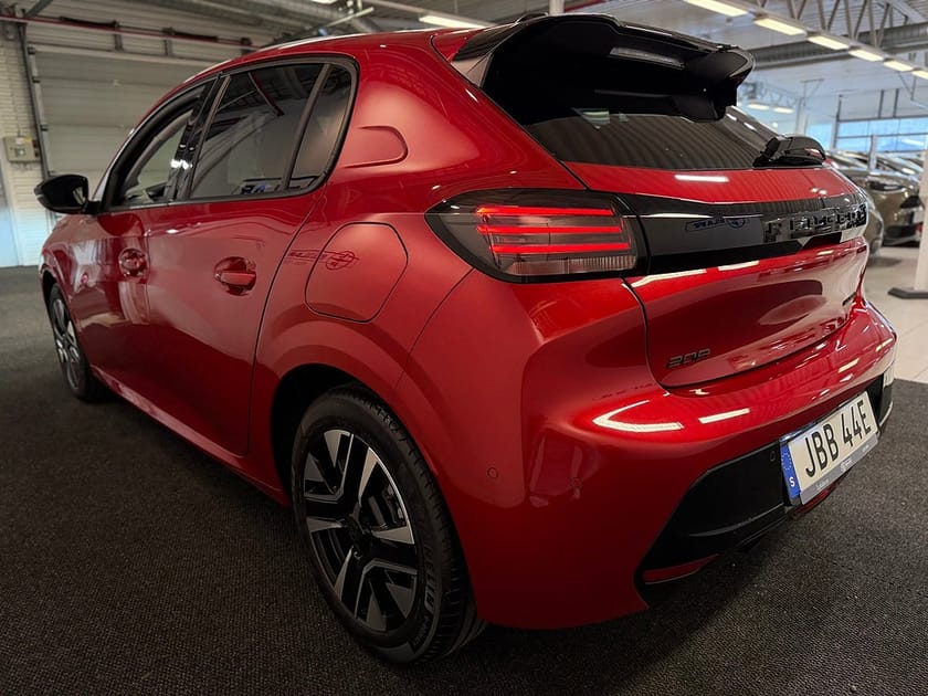 Bild 5 av Peugeot 208 HYBRID 100 100hk Allure | 360° | Vhjul | Adaptiv farthållar