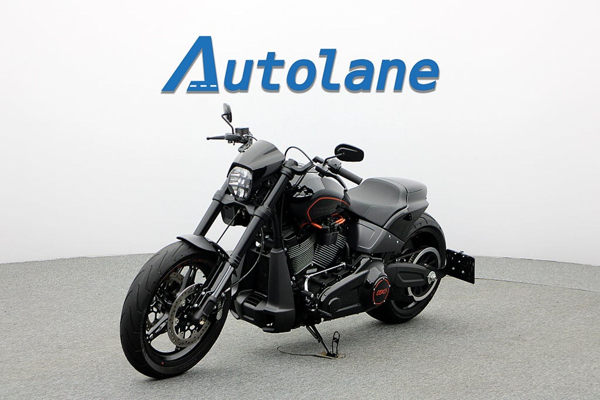 Harley-Davidson Softtail FXDR 2019, kuva 4/10
