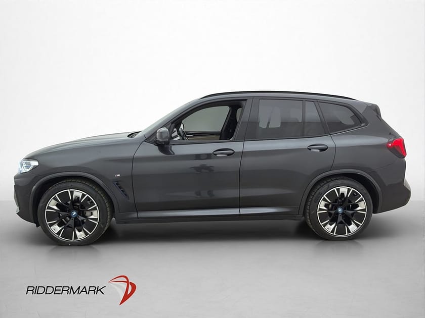Bild 3 av BMW iX3 286hk M-Sport Pano H/K HUD Dragkrok 360° CarPlay