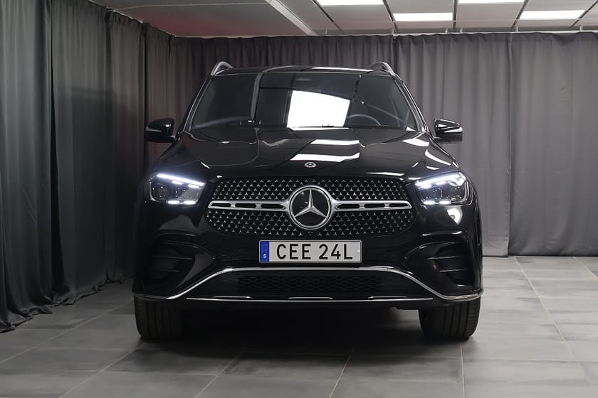 Bild 3 av Mercedes-Benz GLE 350 de 4MATIC AMG Pano Burmester Drag Airmatic Moms