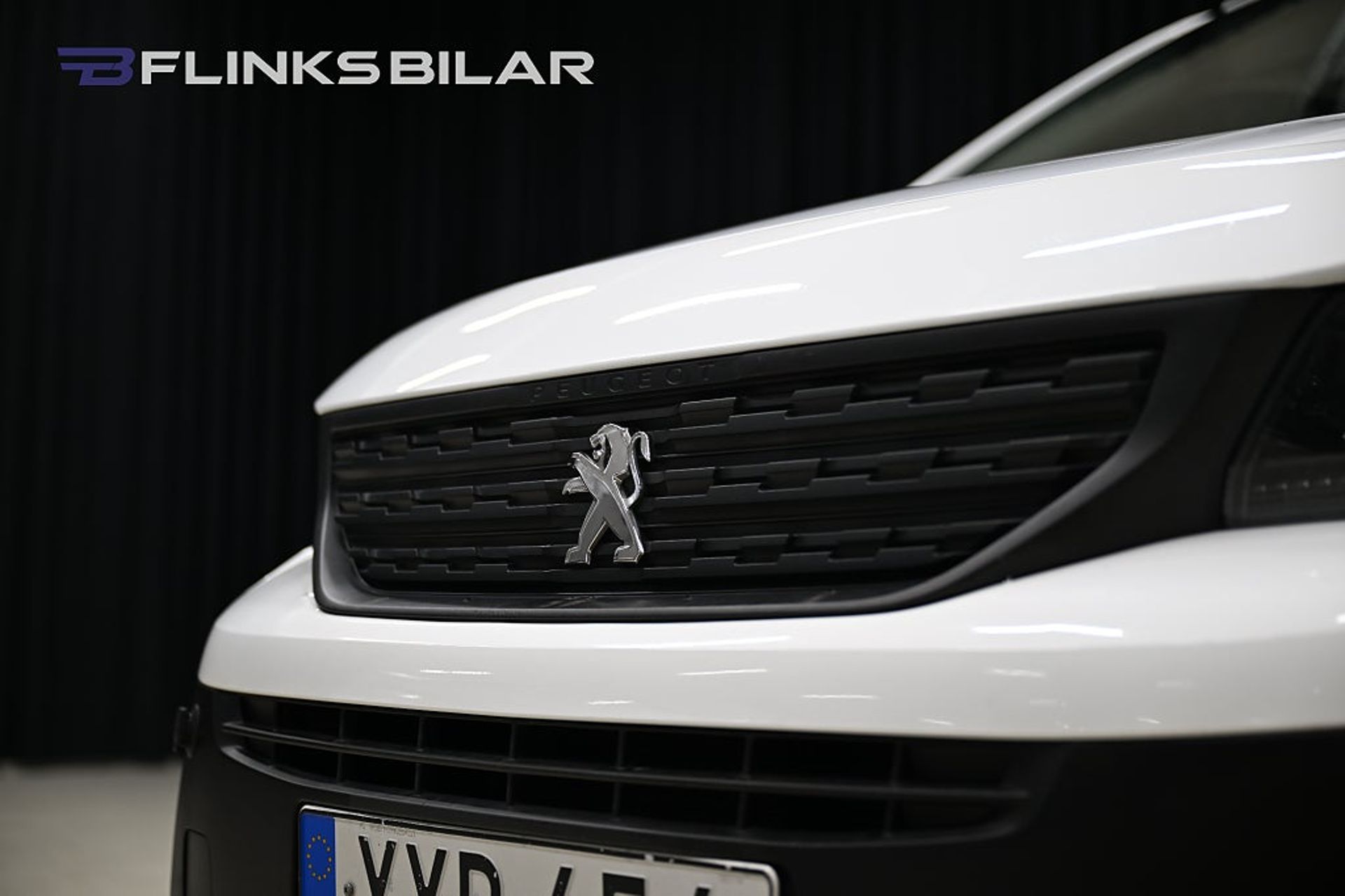Peugeot Partner 130HK L2 Automat 2019, bild 2/10