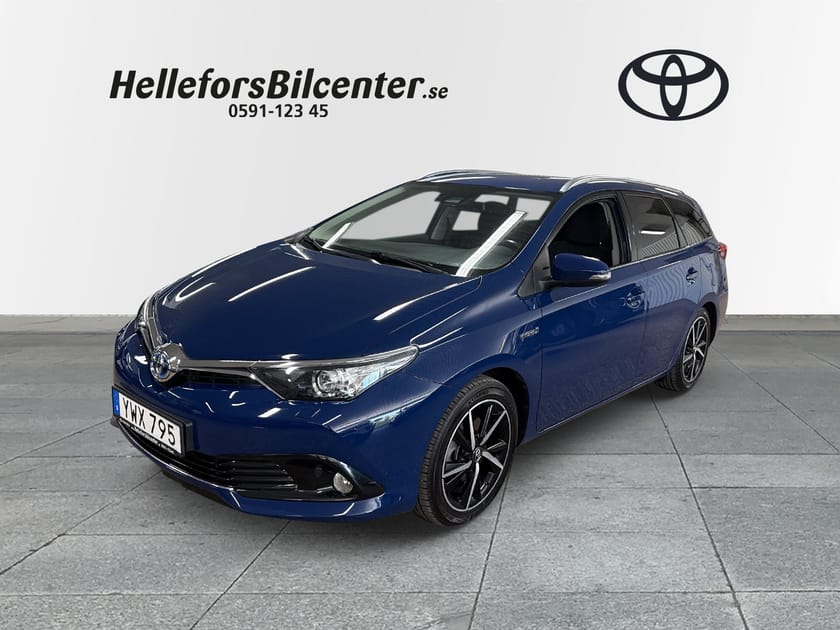 Bild 1 av Toyota Auris Touring Sports Hybrid TS 136hk Intense Motov Vhjul