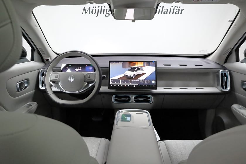 Bild 3 av Leapmotor B10 EREV *900km Räckvidd