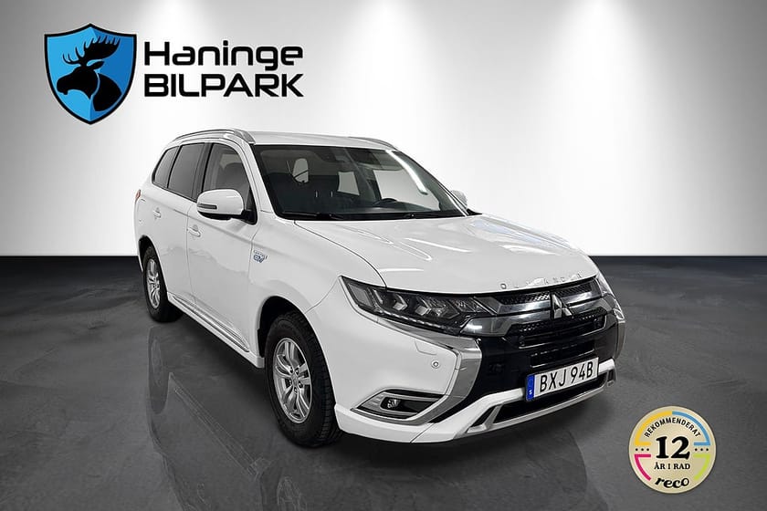 Bild 5 av Mitsubishi Outlander PHEV Comfort/SUPERDEAL 3,95% / BT/  DRAG / BACKKAMERA