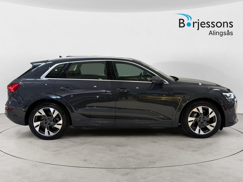 Bild 3 av Audi Q8 50 e-tron quattro 340hk Dragkrok/Kamera/Läder