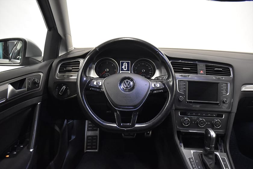 Bild 2 av Volkswagen Golf Alltrack 2.0 TDI 4Motion D-Värm Drag 184hk