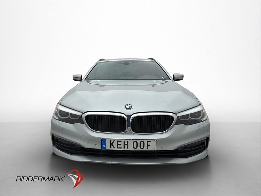 Bild 2 av BMW 520d xDrive Touring 190hk Sportline Kamera Drag HiFi Ambient 20"
