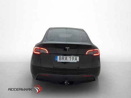 Tesla Model Y Standard Range RWD 299hk Kamera Pano Svensksåld