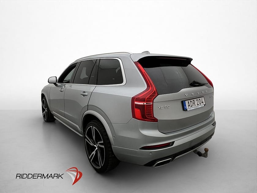 Bild 5 av Volvo XC90 D5 235hk AWD R-Design 7Sits Pano B&W HUD 360 Drag
