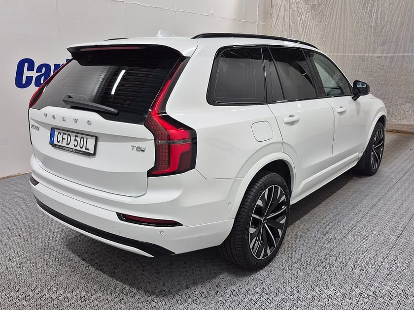 Bild 4 av Volvo XC90 T8 Recharge Ultra Dark 7-Sits plug in 456HK 4x4 Panora