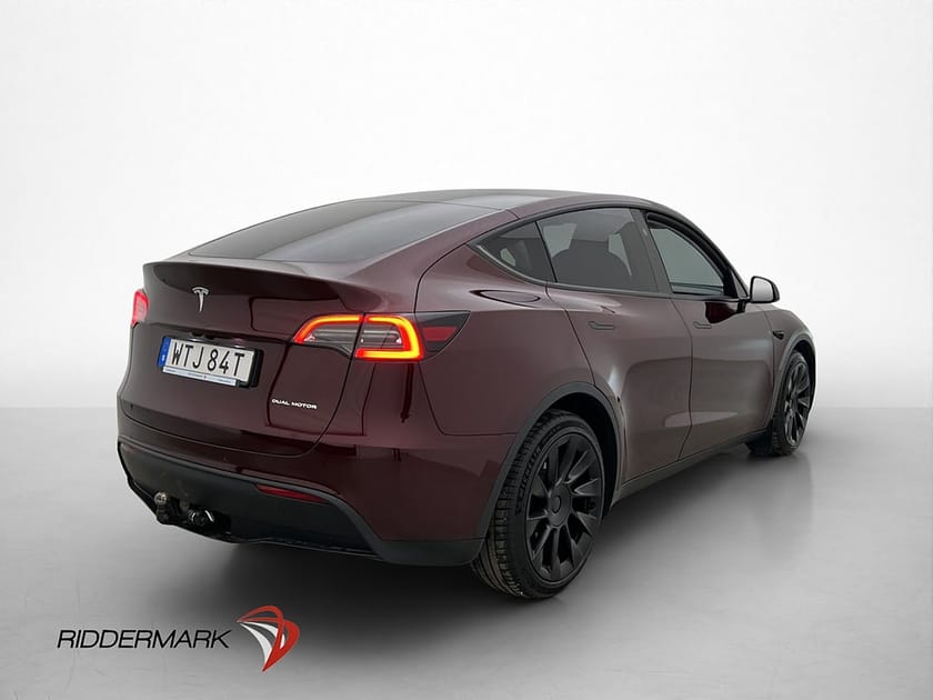 Bild 5 av Tesla Model Y Long Range AWD Drakrok Svensksåld MOMS