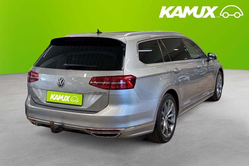 Bild 4 av Volkswagen Passat Sportscombi 4M 190hk R-Line  Värmare Cockpit Skinn Drag