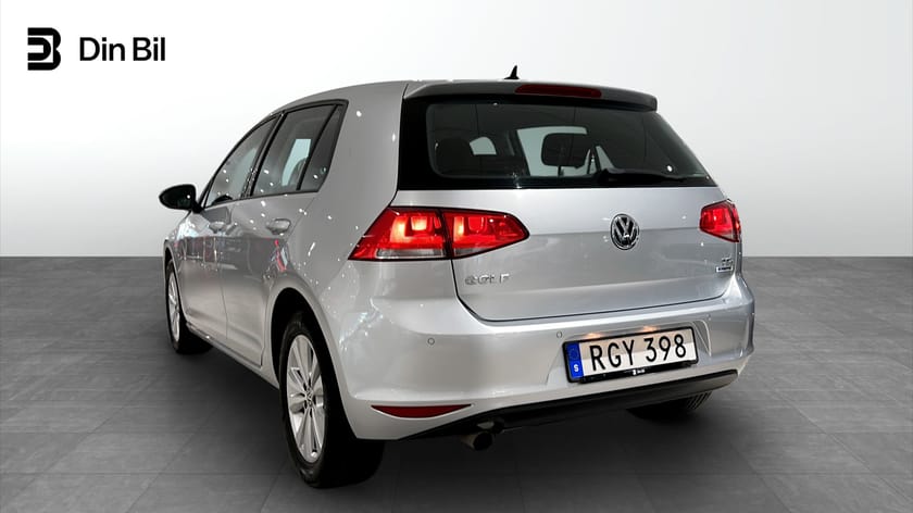 Bild 3 av Volkswagen Golf TSI110 DSG P-värme/Backkamera