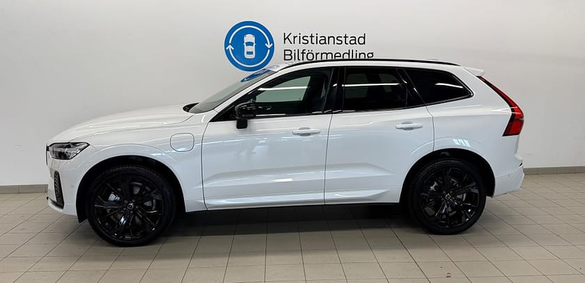 Bild 3 av Volvo XC60 Recharge T6 AWD Aut Plus Black Nordic Edition