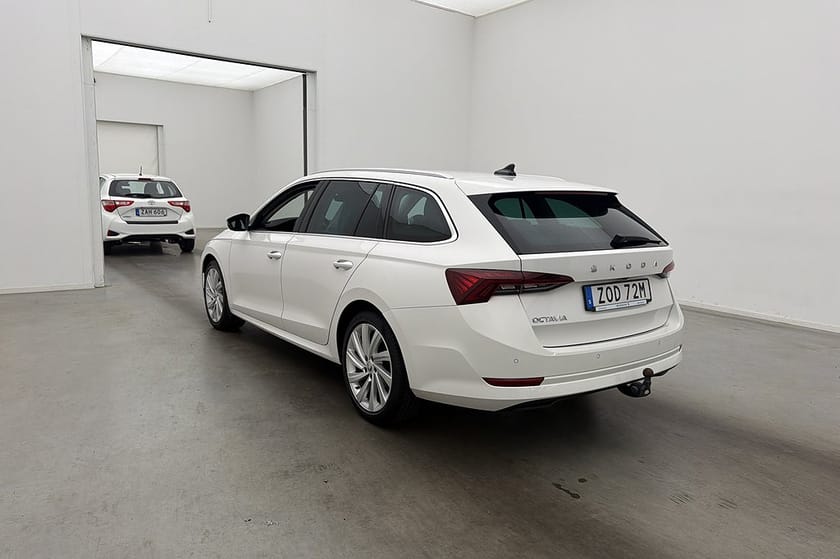 Bild 5 av Škoda Octavia Kombi Skoda 1.5 TSI Style Cockpit Kamera Värmare
