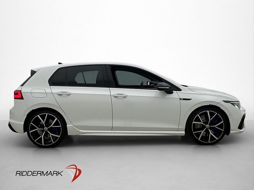 Bild 1 av Volkswagen Golf R 2.0 TSI 4M 320hk Pano Black H/K Kamera