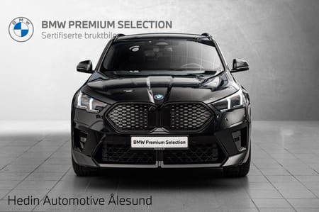 BMW iX2 xDrive30