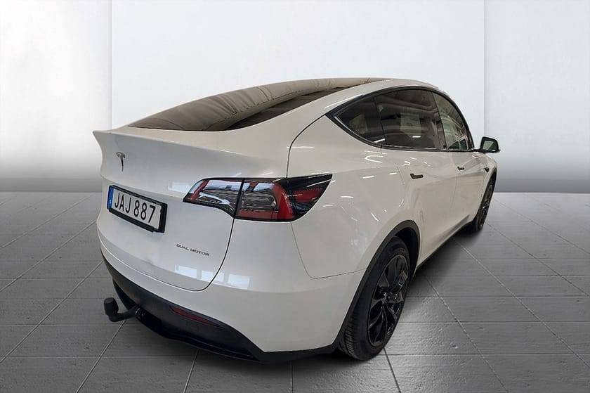 Bild 5 av Tesla Model Y Long Range AWD Drag Läder MOMS 514hk