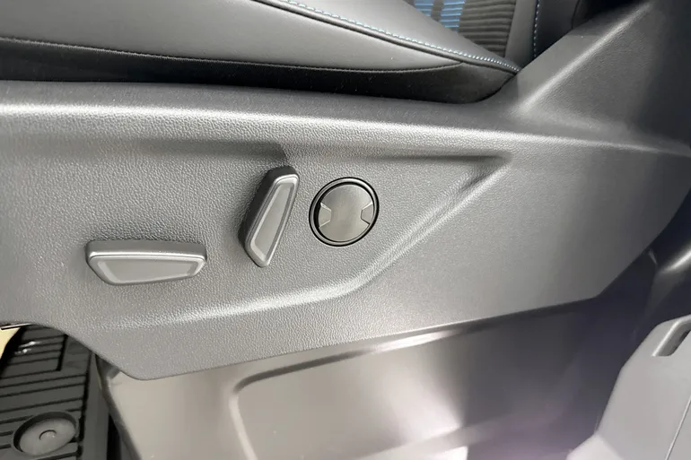 Ford E-Transit Custom 340 AWD