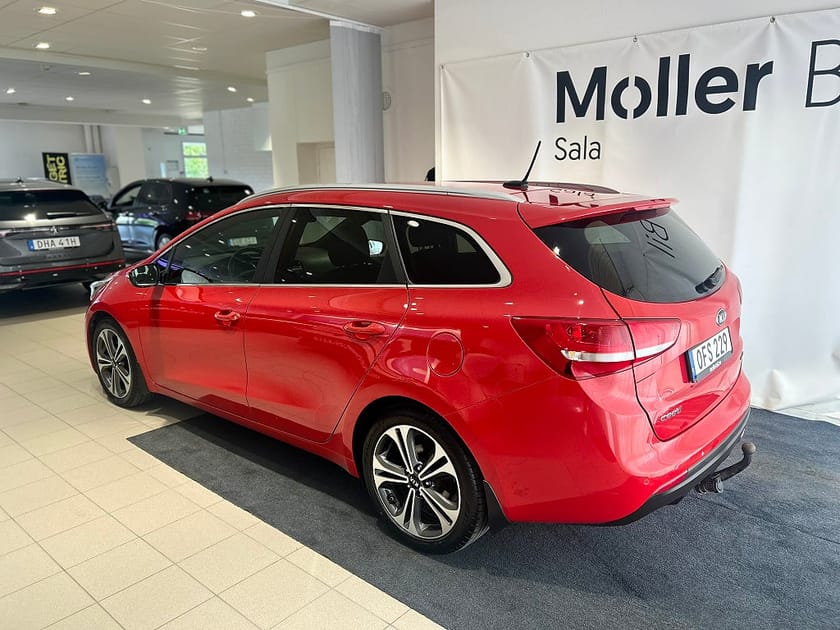 Bild 5 av Kia cee'd_sw SW 1.6 CRDi 136hk Drag|B-Kamera|Nav