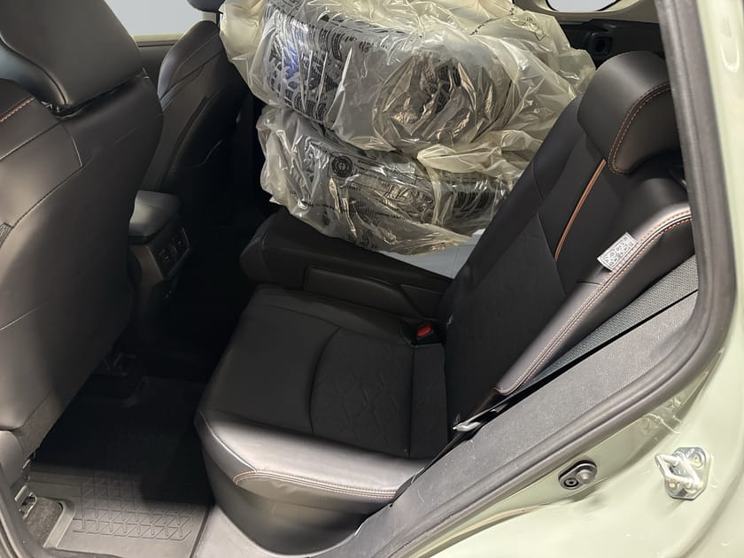 Bild 2 av Toyota RAV4 Hybrid AWD-i 2,5 HSD ADVENTURE BI-TONE JBL TEKNIK / V-HJUL
