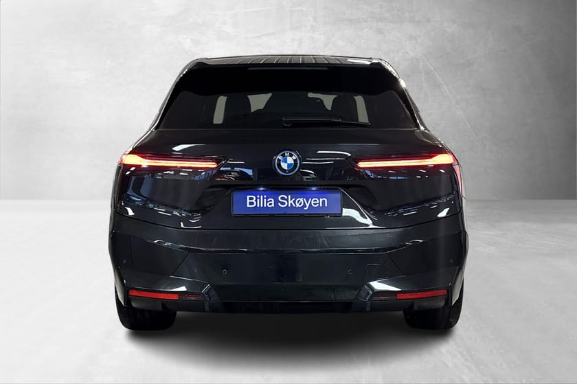 Bilde 4 av BMW iX xDrive40 Fully Charged. HK,Pano,head up, Comfort access