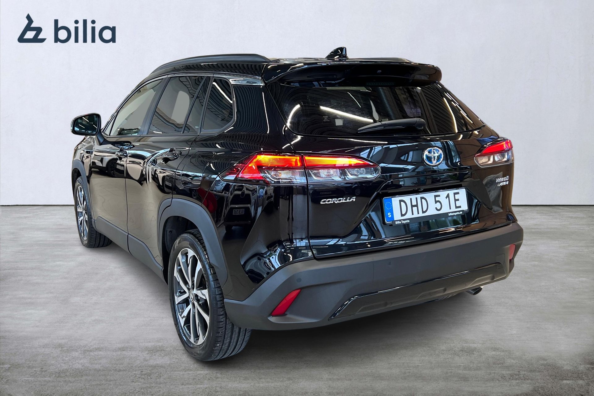 Toyota Corolla Cross Hybrid AWD-i 2023, bild 2/10