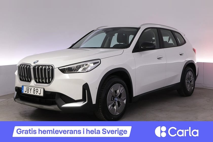 Bild 1 av BMW iX1 xDrive30 Xline Kamera Navi Apple Carplay Led