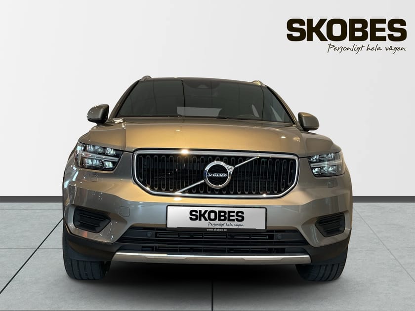 Bild 2 av Volvo XC40 T2 FWD Momentum