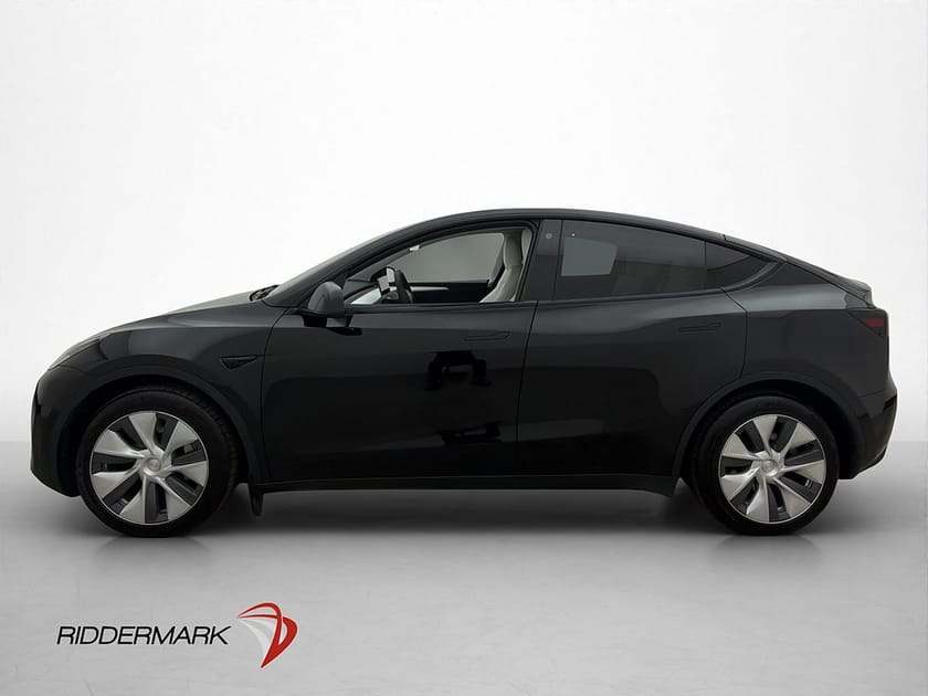 Bild 5 av Tesla Model Y Long Range AWD Total-Självkörning Pano Drag