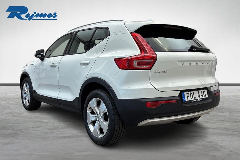 Bild 3 av Volvo XC40 B4 AWD Bensin Momentum Advanced SE
