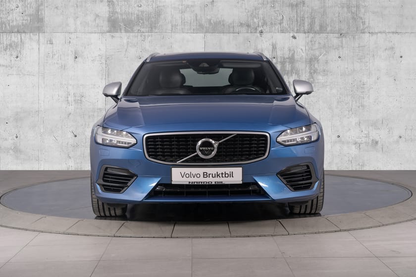 Bilde 5 av Volvo V90 T8 TE R-Design. Head Up/Krok/Soltak/360 kam/Harman K