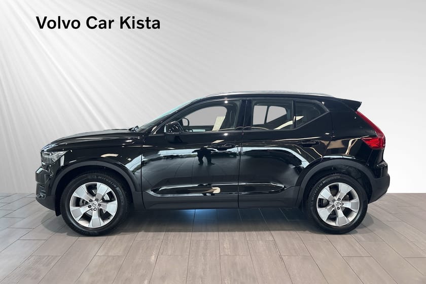 Bild 3 av Volvo XC40 T2 FWD Momentum B-Kamera